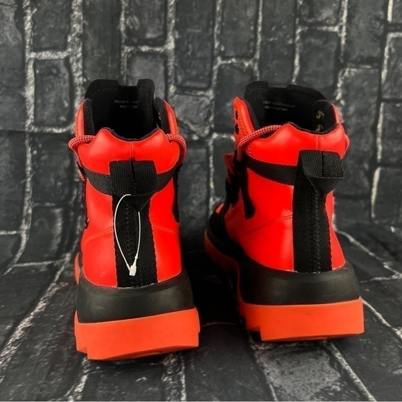 CAMPER LAB Helix Boots - Picture 9 of 13